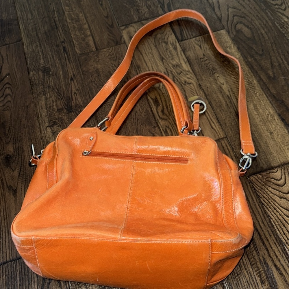 BARR + BARR New York Vibrant Orange Shoulder/Crossbody Bag - Picture 3 of 5